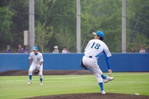 山梨・正門・由比
